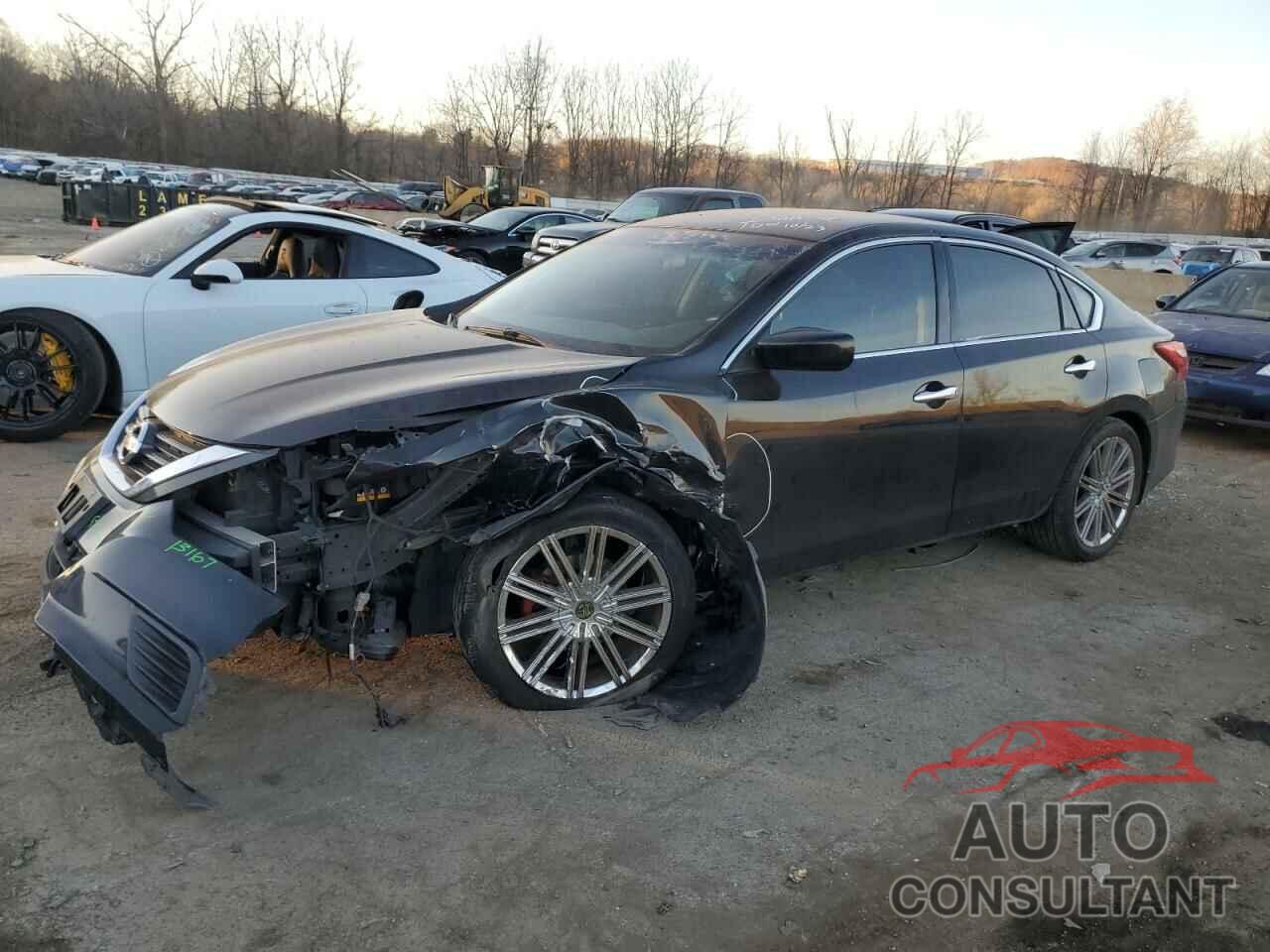 NISSAN ALTIMA 2017 - 1N4AL3AP8HC493581