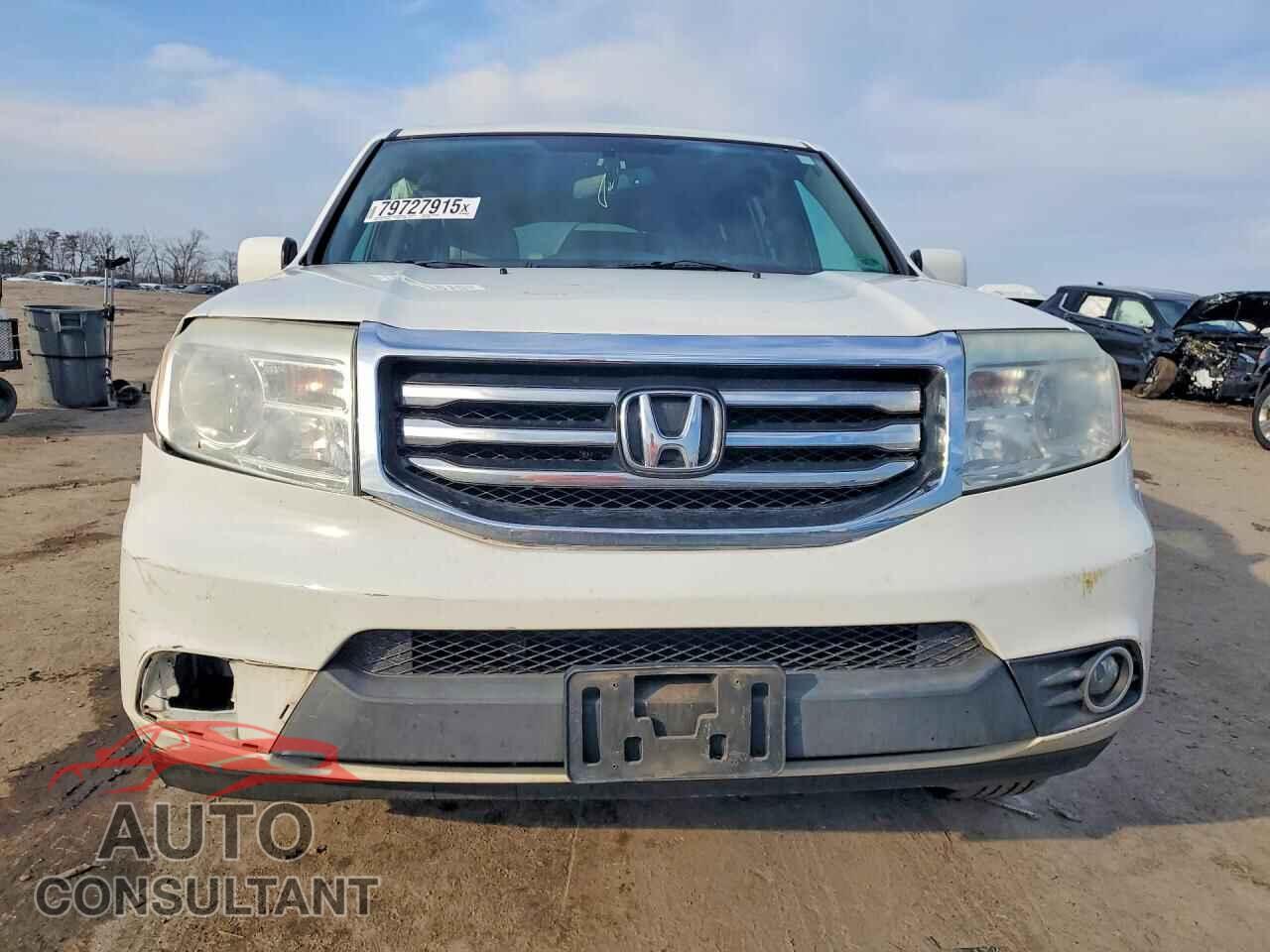 HONDA PILOT 2015 - 5FNYF4H59FB063312