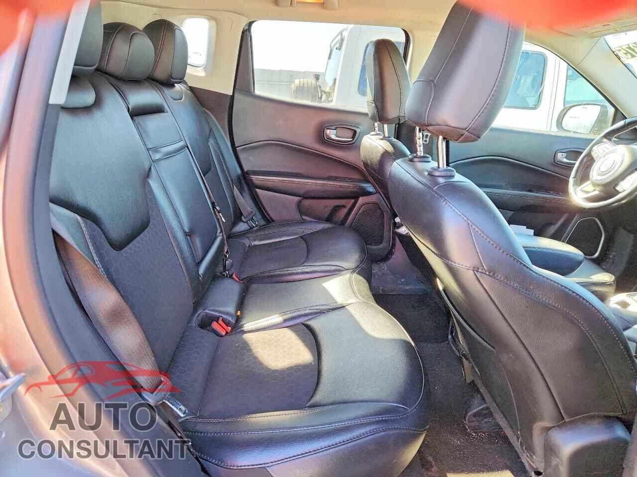 JEEP COMPASS 2020 - 3C4NJDBB9LT138524