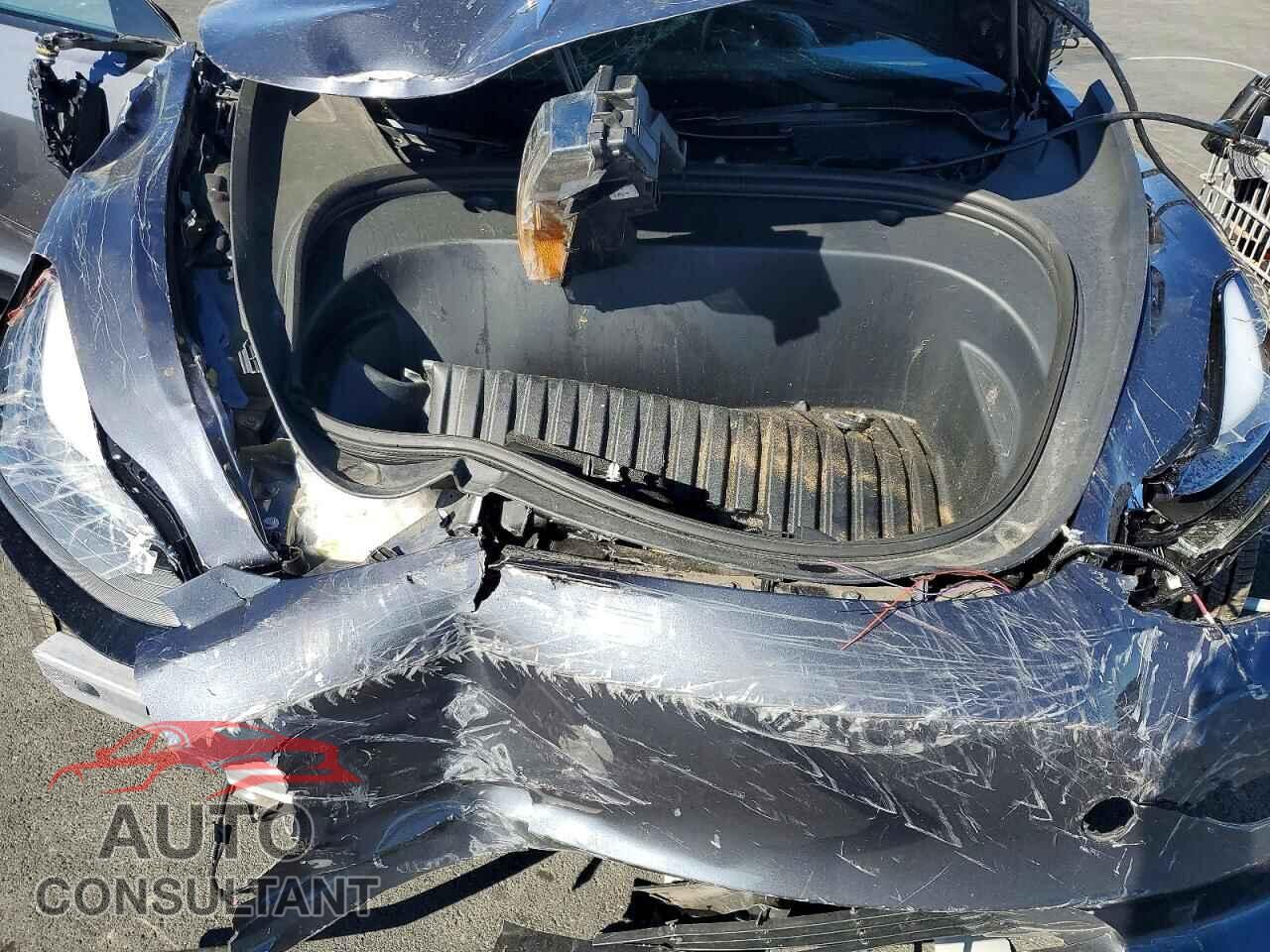 TESLA MODEL 3 2023 - 5YJ3E1EA0PF687904