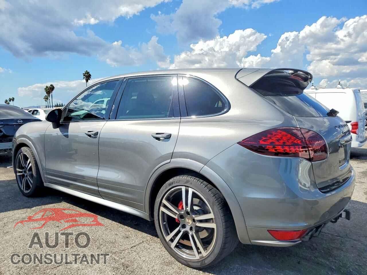 PORSCHE CAYENNE 2013 - WP1AD2A28DLA79926