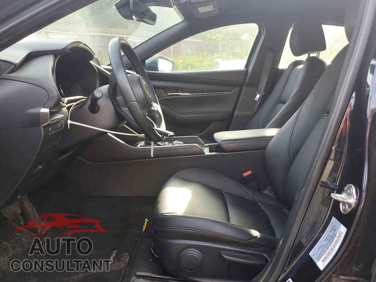 MAZDA 3 2019 - JM1BPAJMXK1131705
