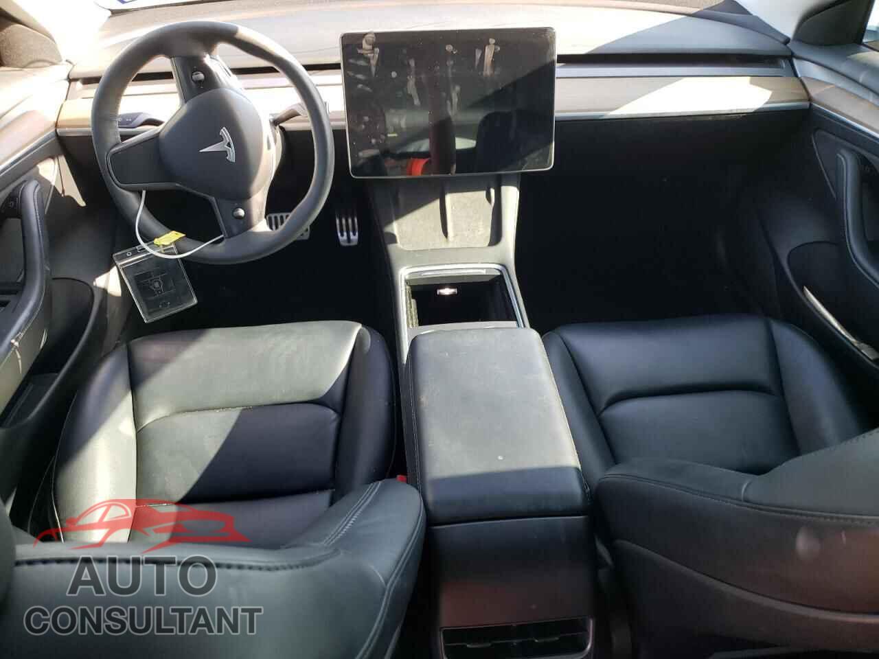 TESLA MODEL 3 2021 - 5YJ3E1EAXMF045573