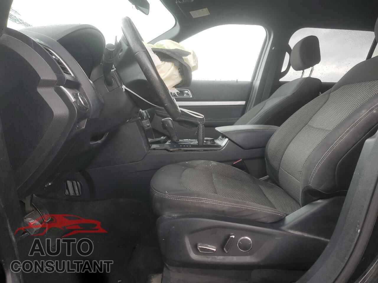 FORD EXPLORER 2017 - 1FM5K8D80HGC60315