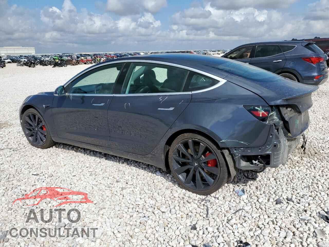 TESLA MODEL 3 2020 - 5YJ3E1ECXLF623641