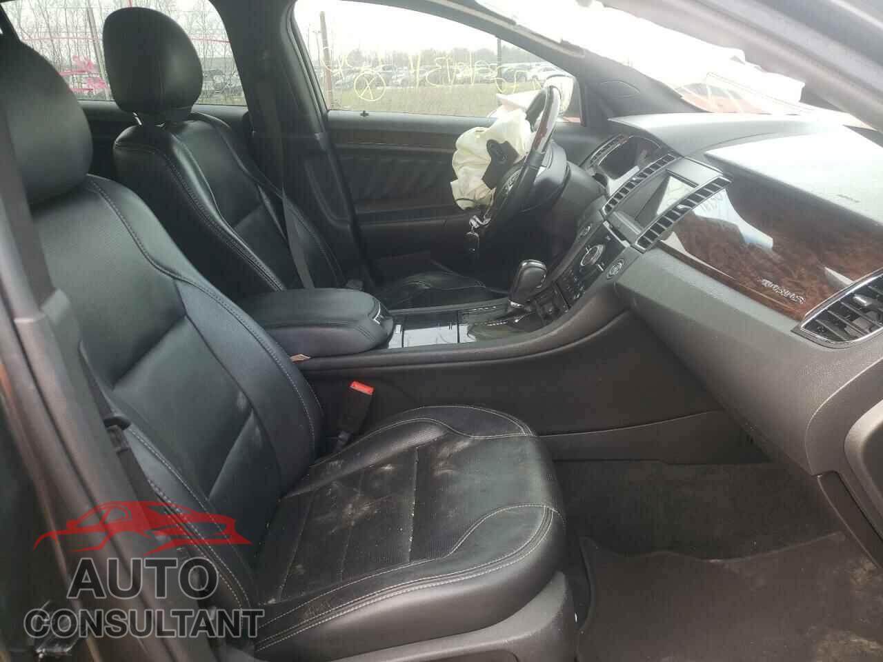 FORD TAURUS 2017 - 1FAHP2F80HG114936