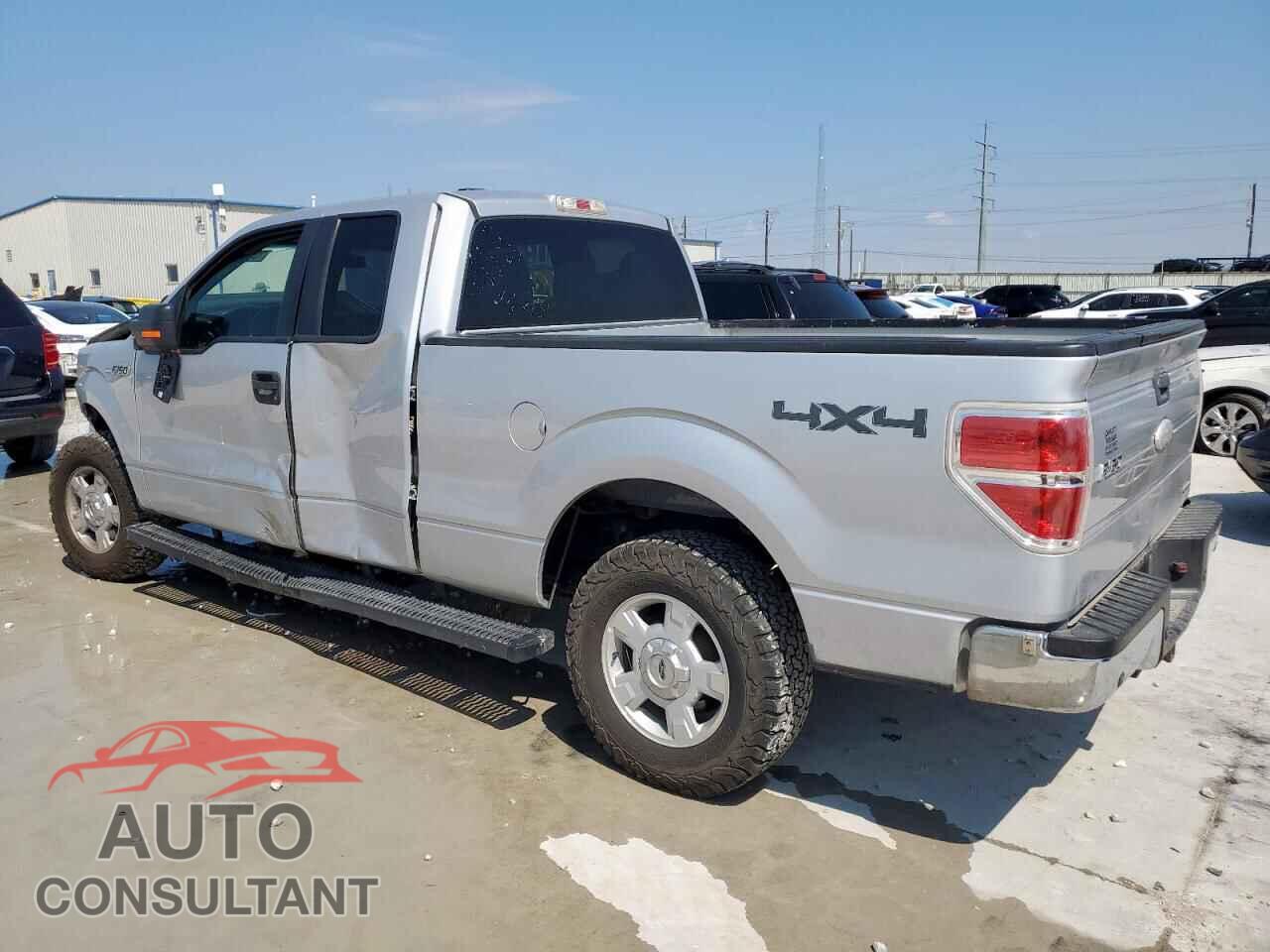 FORD F-150 2011 - 1FTFX1EF0BKD77184