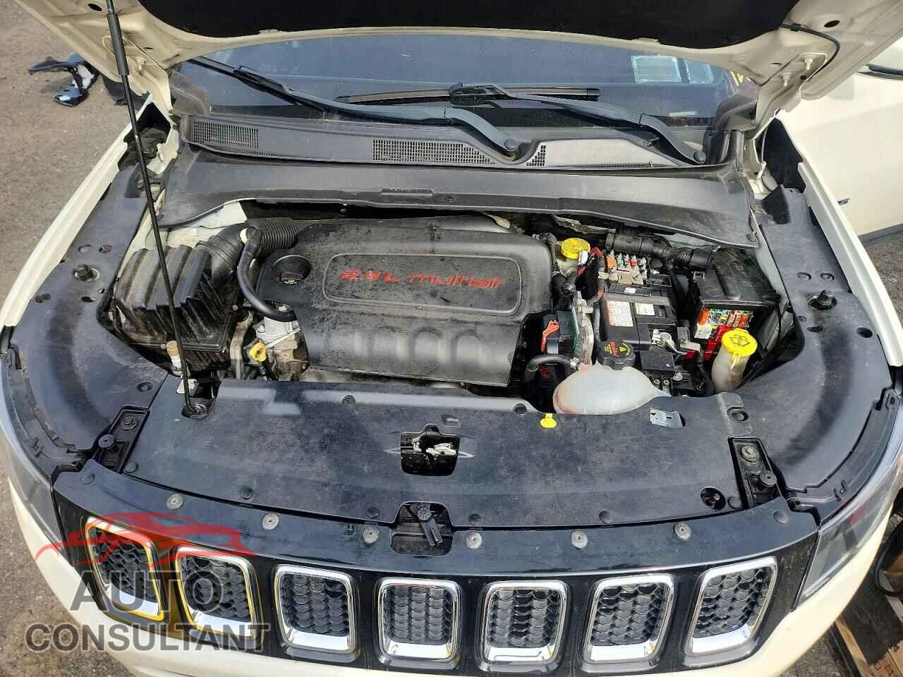 JEEP COMPASS 2018 - 3C4NJDCB6JT436346