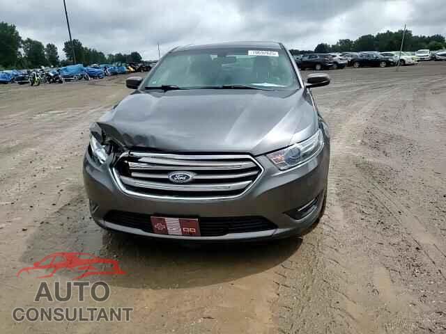 FORD TAURUS 2013 - 1FAHP2E82DG171828