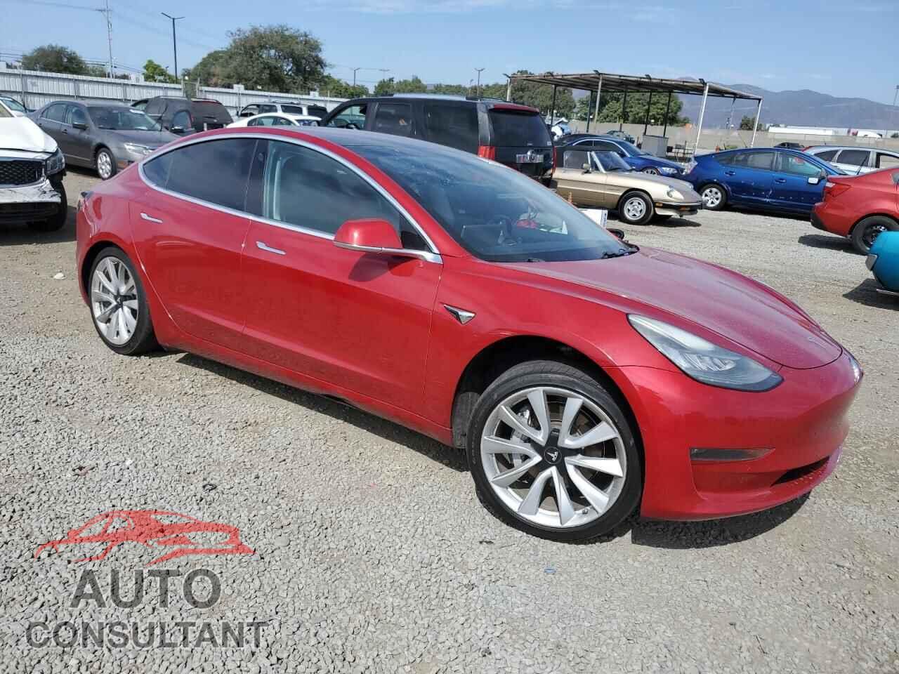 TESLA MODEL 3 2018 - 5YJ3E1EA5JF018082
