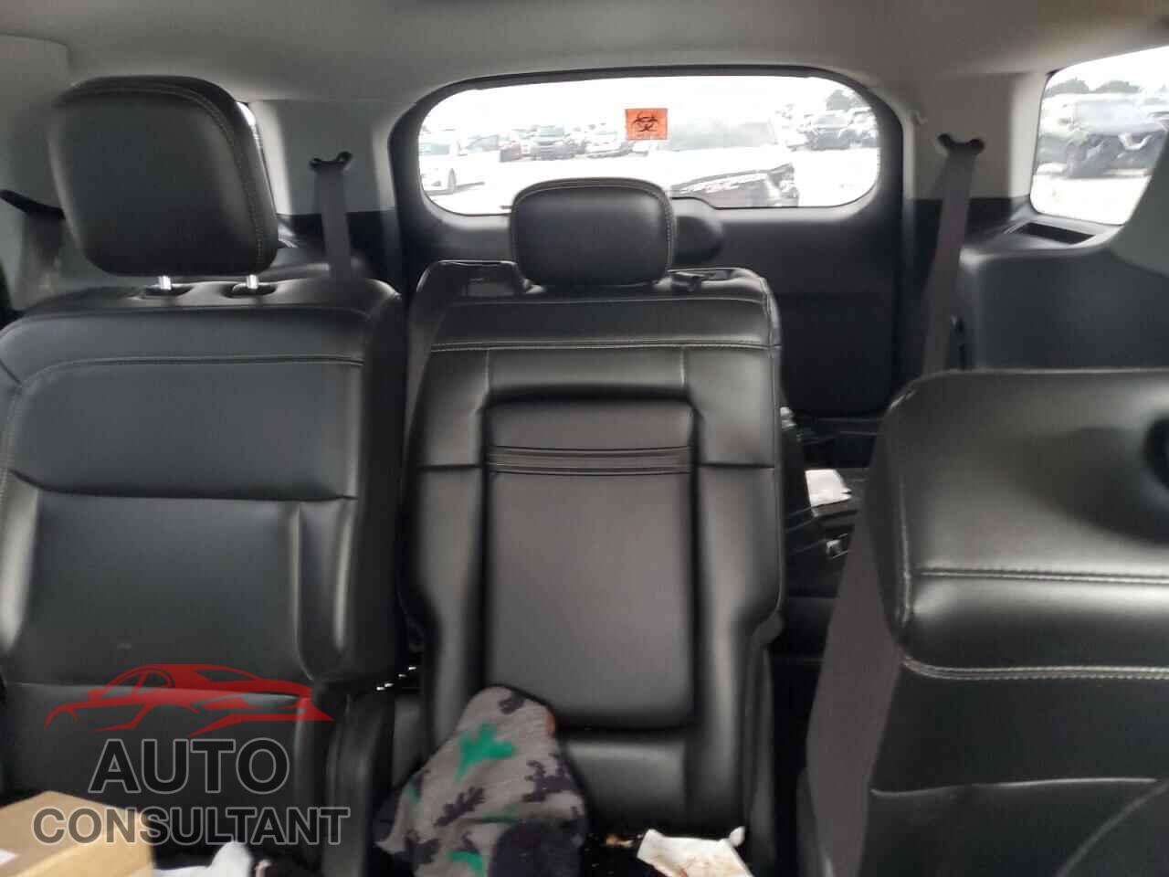 FORD EXPLORER 2023 - 1FMSK7DH1PGB19233