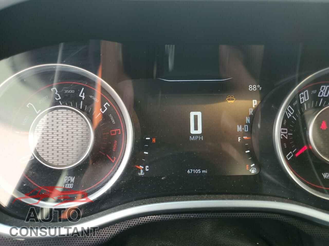 DODGE CHALLENGER 2016 - 2C3CDZBT7GH120076