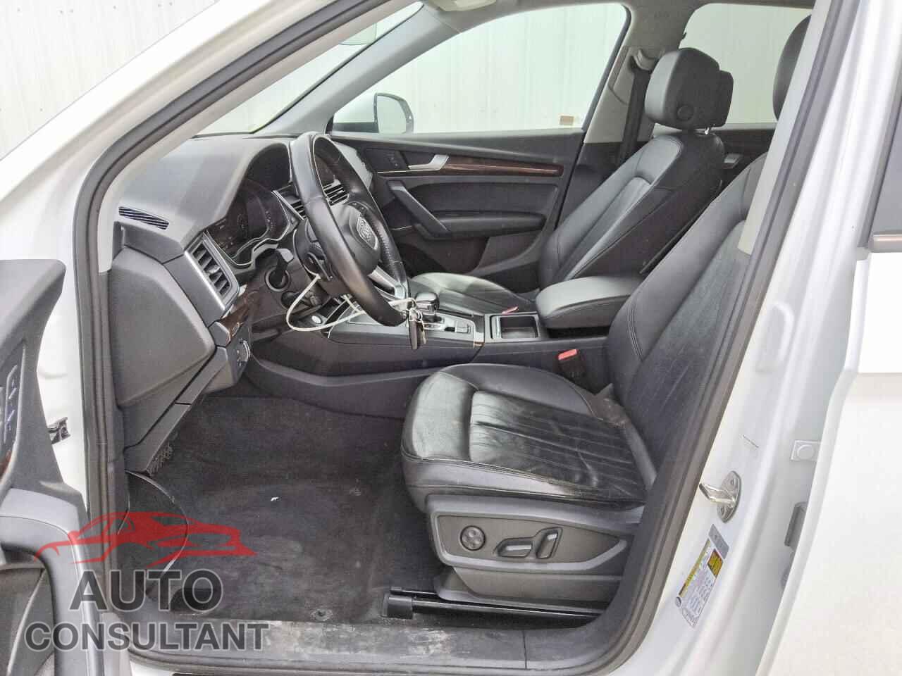 AUDI Q5 2018 - WA1ANAFY8J2227770