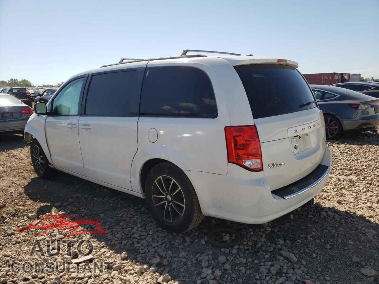 DODGE CARAVAN 2018 - 2C4RDGEG1JR223830