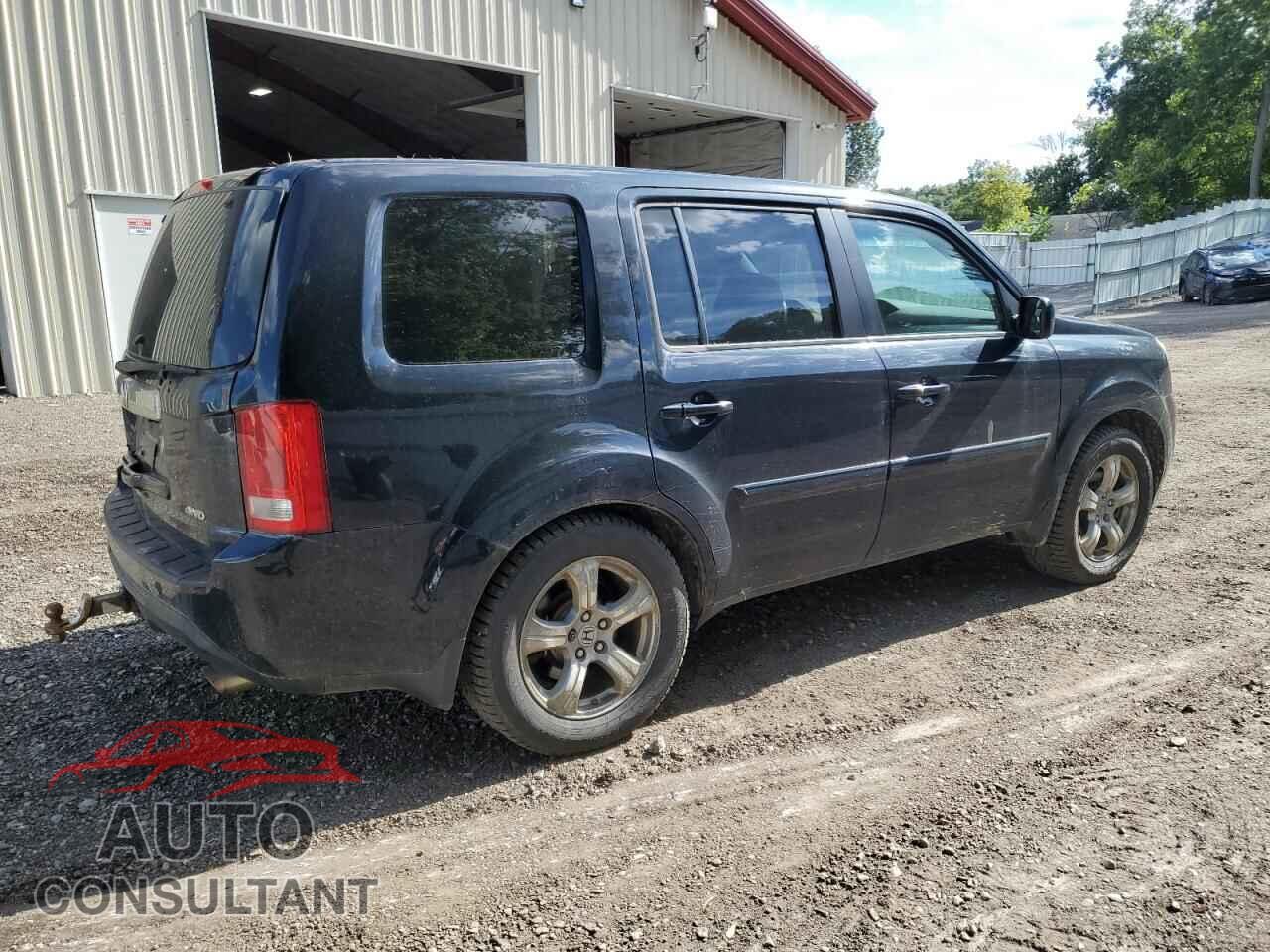 HONDA PILOT 2013 - 5FNYF4H41DB081971
