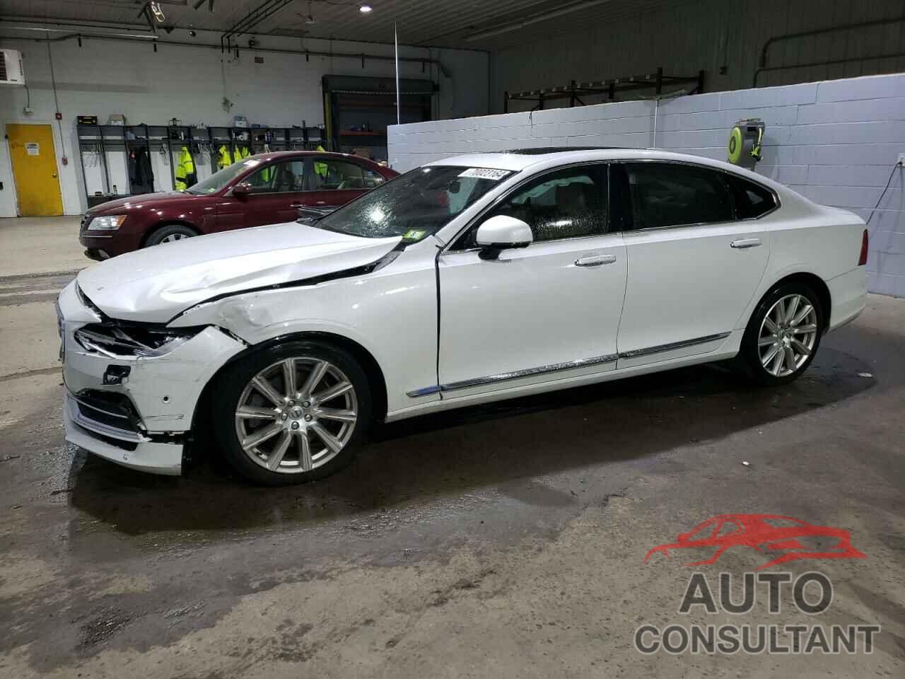 VOLVO S90 2018 - LVY992MLXJP006838