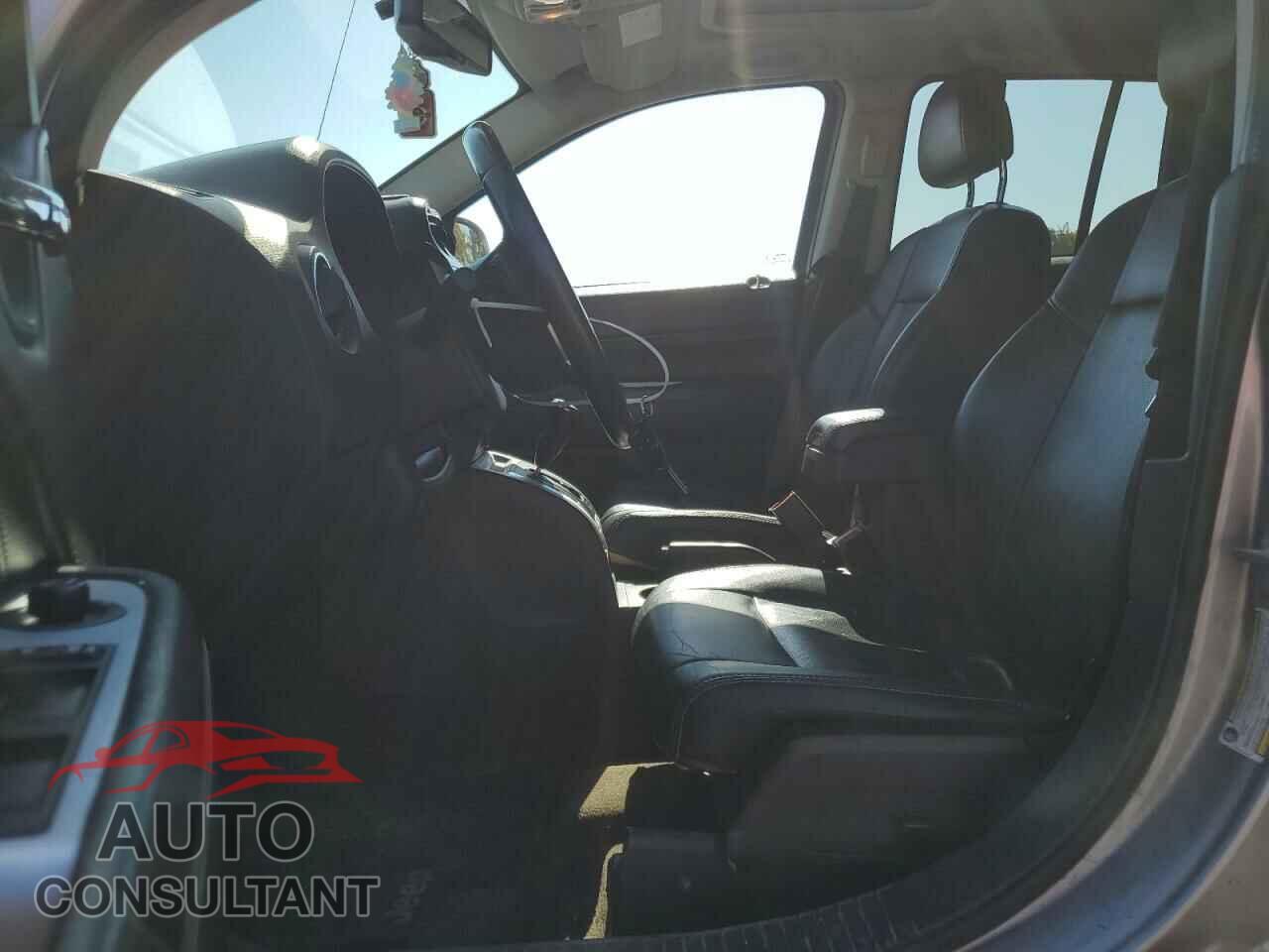 JEEP COMPASS 2016 - 1C4NJDAB0GD771118