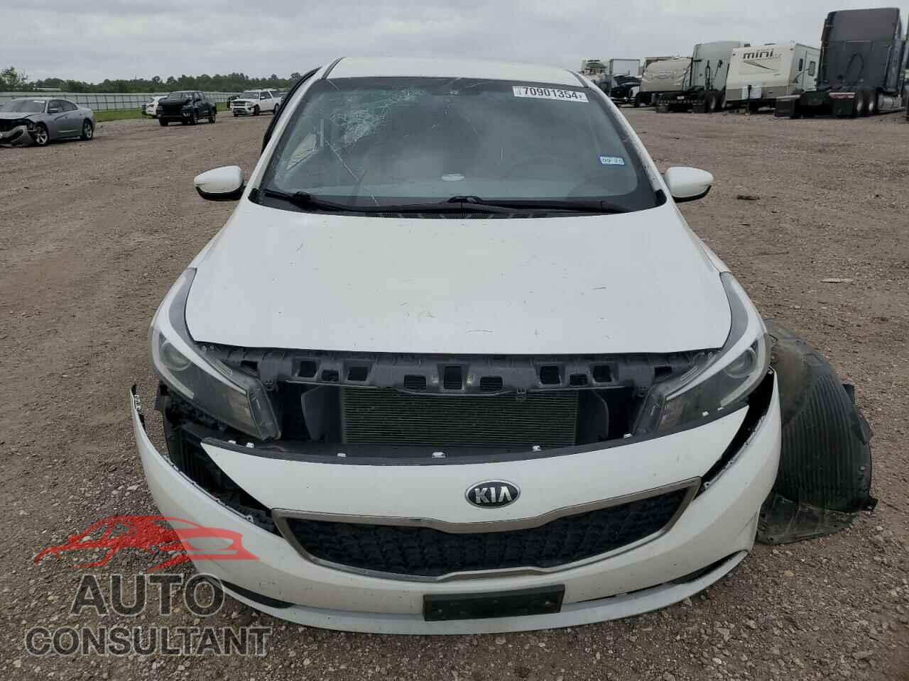 KIA FORTE 2017 - 3KPFL4A72HE083020