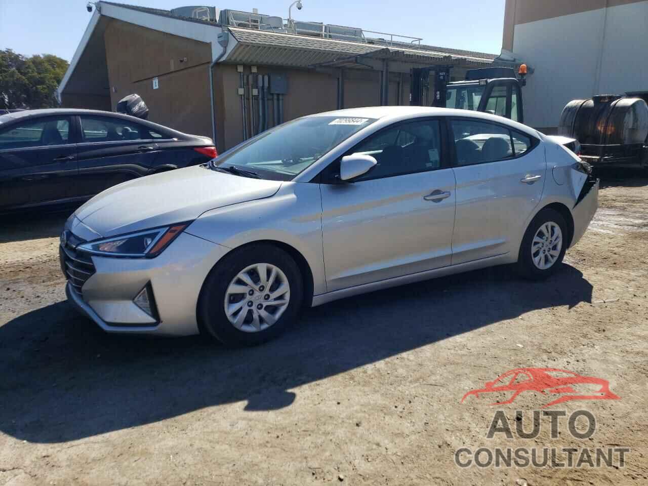 HYUNDAI ELANTRA 2019 - 5NPD74LF4KH415560