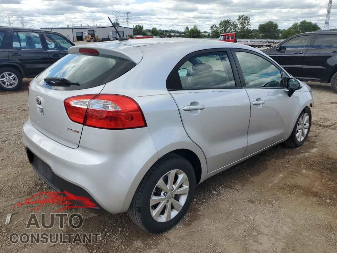 KIA RIO 2015 - KNADN5A32F6440569