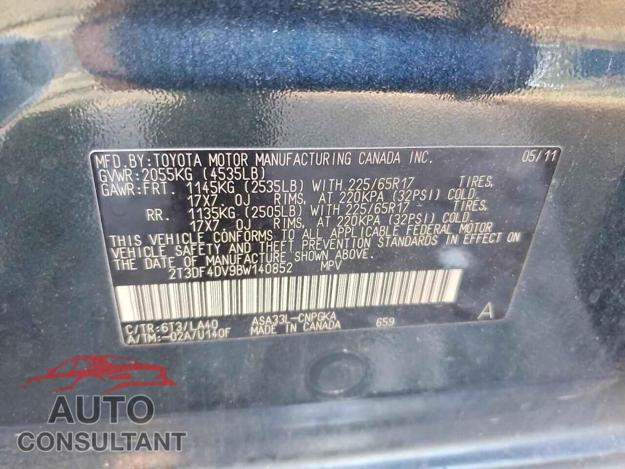 TOYOTA RAV4 2011 - 2T3DF4DV9BW140852