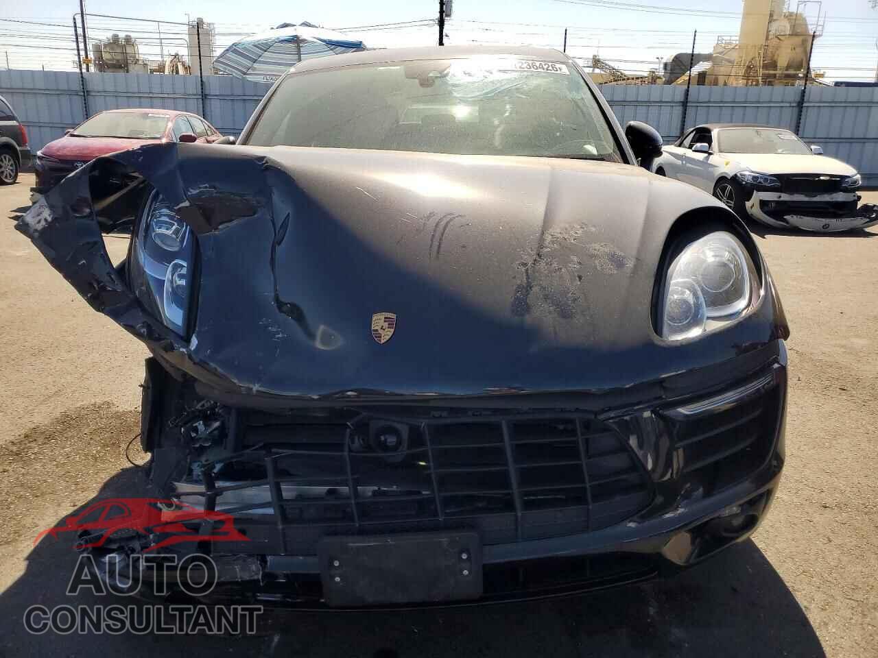 PORSCHE MACAN 2018 - WP1AA2A59JLB00104