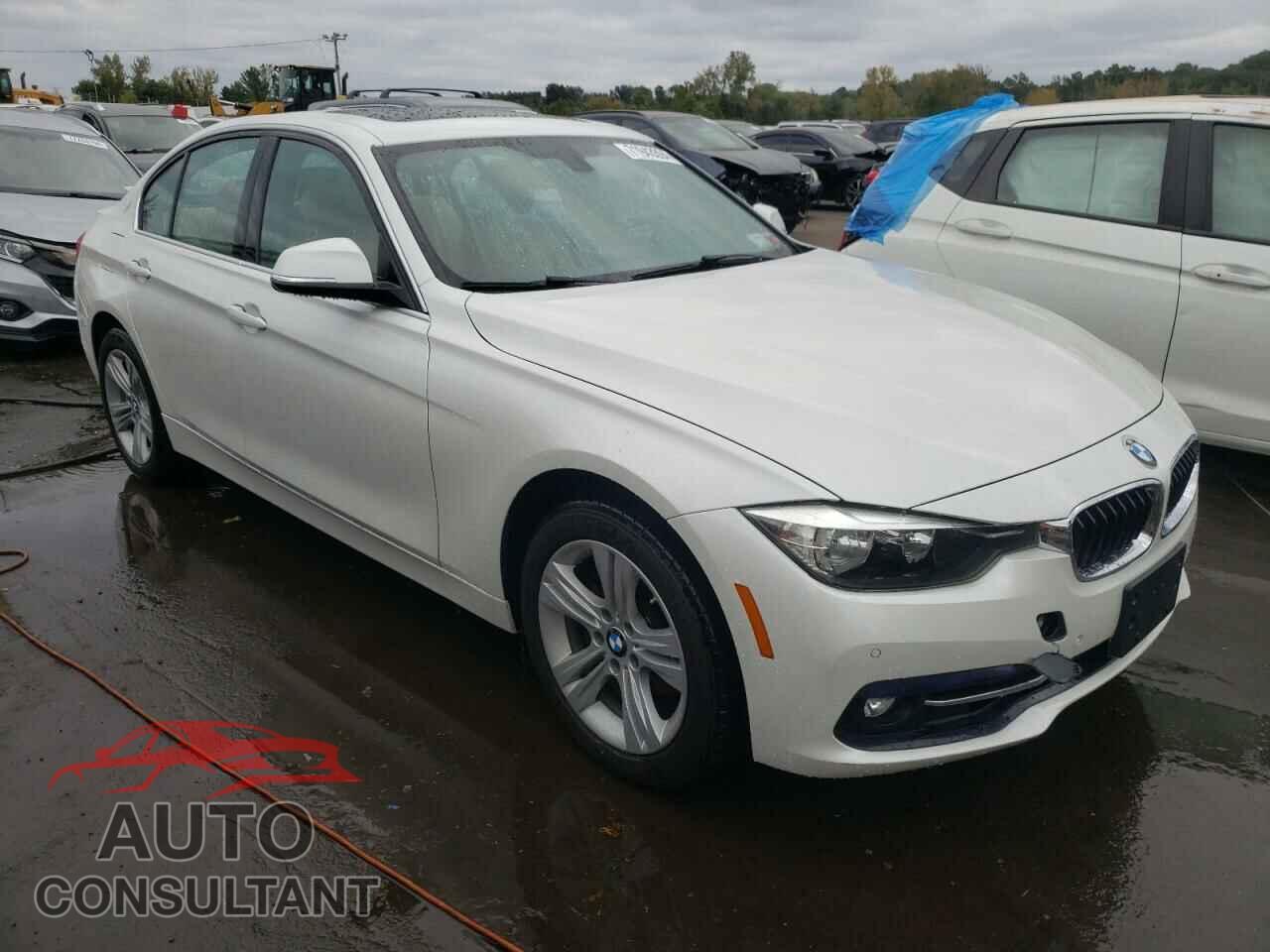 BMW 3 SERIES 2017 - WBA8D9C32HA011490
