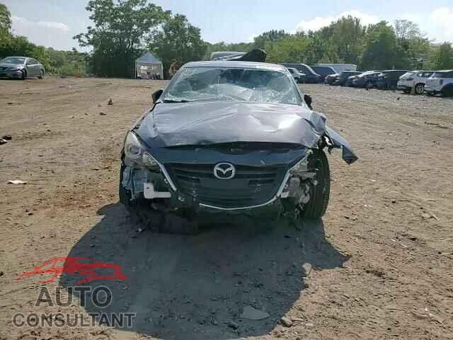 MAZDA 3 2015 - JM1BM1M76F1224340
