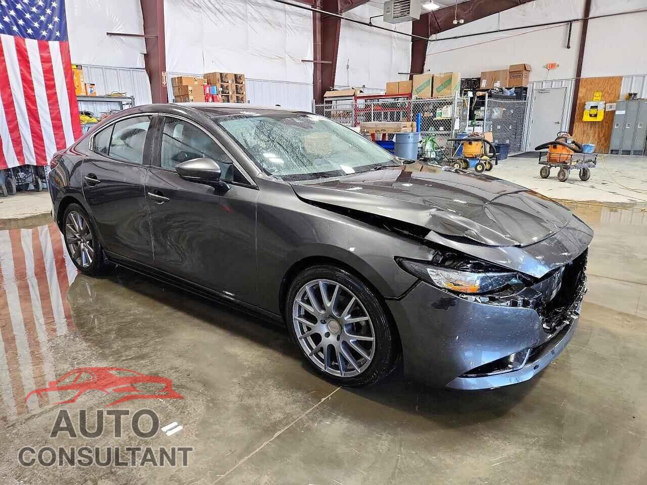 MAZDA 3 2019 - JM1BPACL3K1108450