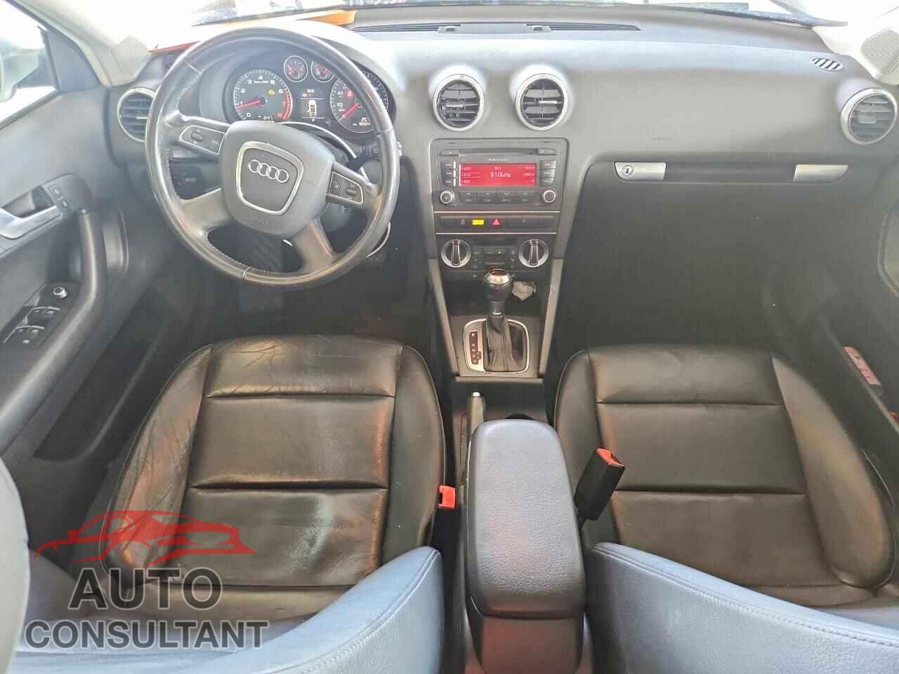 AUDI A3 2012 - WAUBEAFM7CA110176
