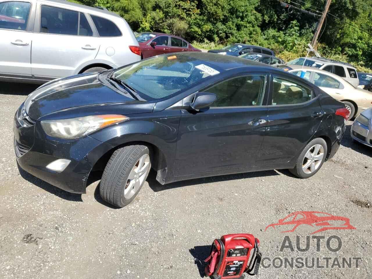 HYUNDAI ELANTRA 2013 - 5NPDH4AE1DH280578