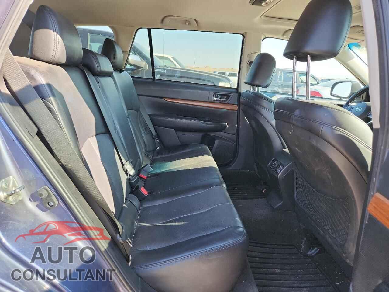 SUBARU OUTBACK 2014 - 4S4BRBLC8E3328512