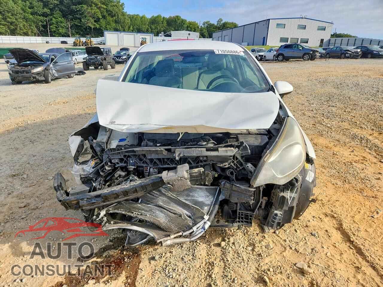 KIA RIO 2016 - KNADN4A35G6575279