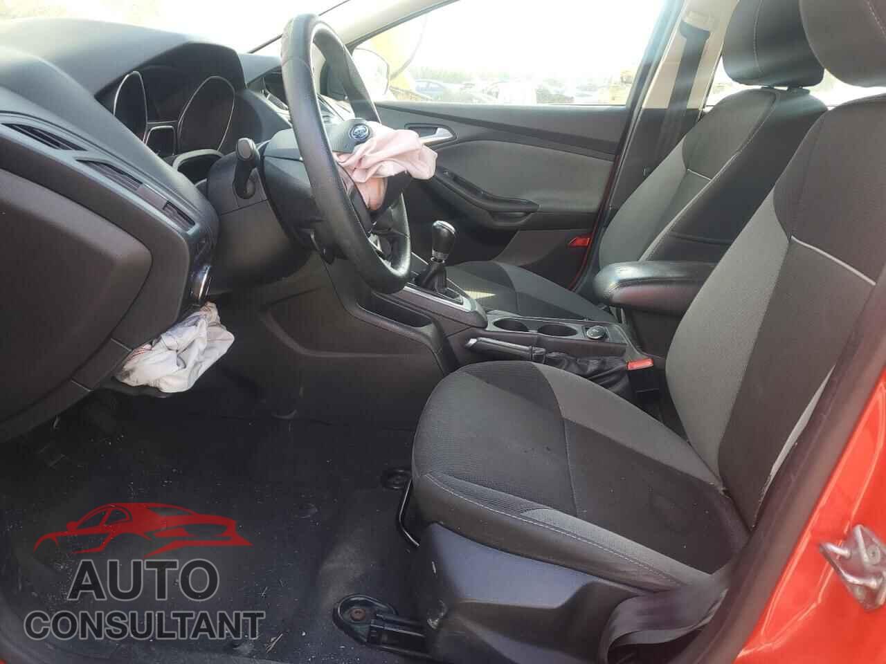 FORD FOCUS 2014 - 1FADP3F25EL409615