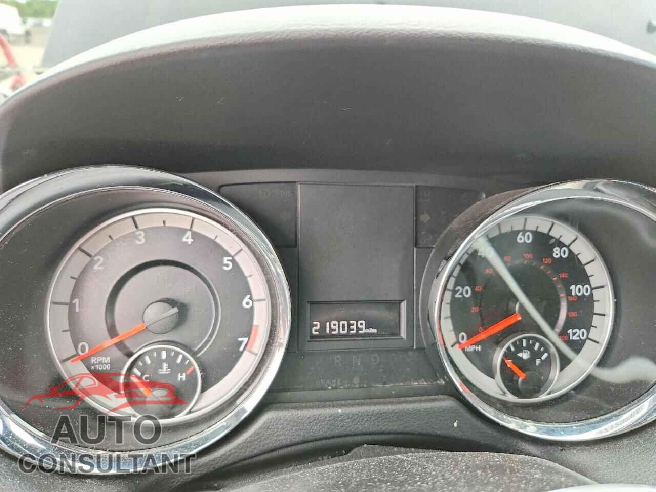 DODGE CARAVAN 2017 - 2C4RDGCG4HR699132