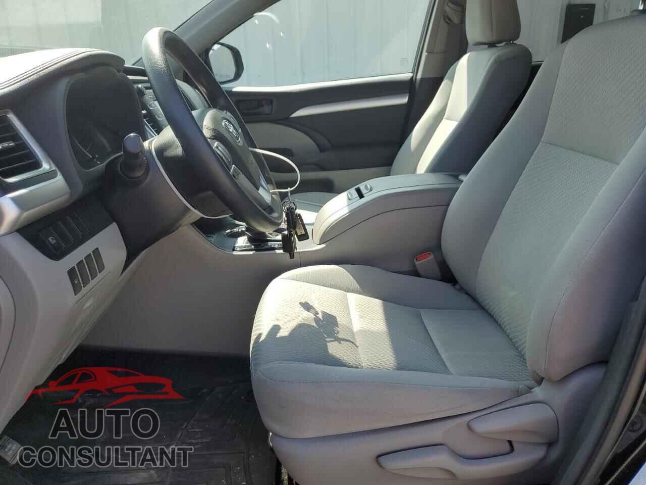 TOYOTA HIGHLANDER 2018 - 5TDBZRFH0JS488073