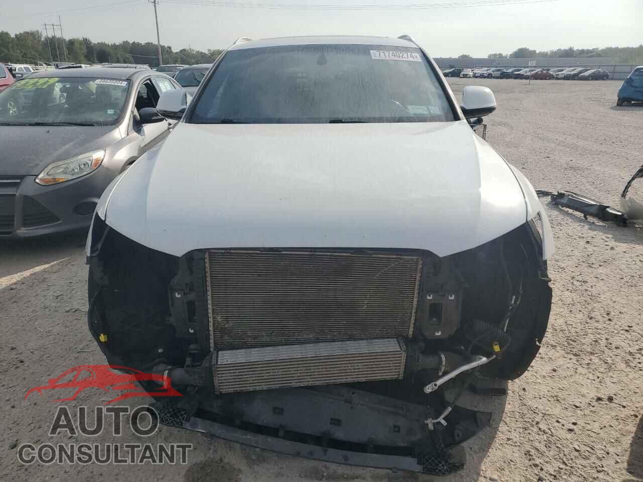 AUDI Q5 2017 - WA1M2AFP0HA076372