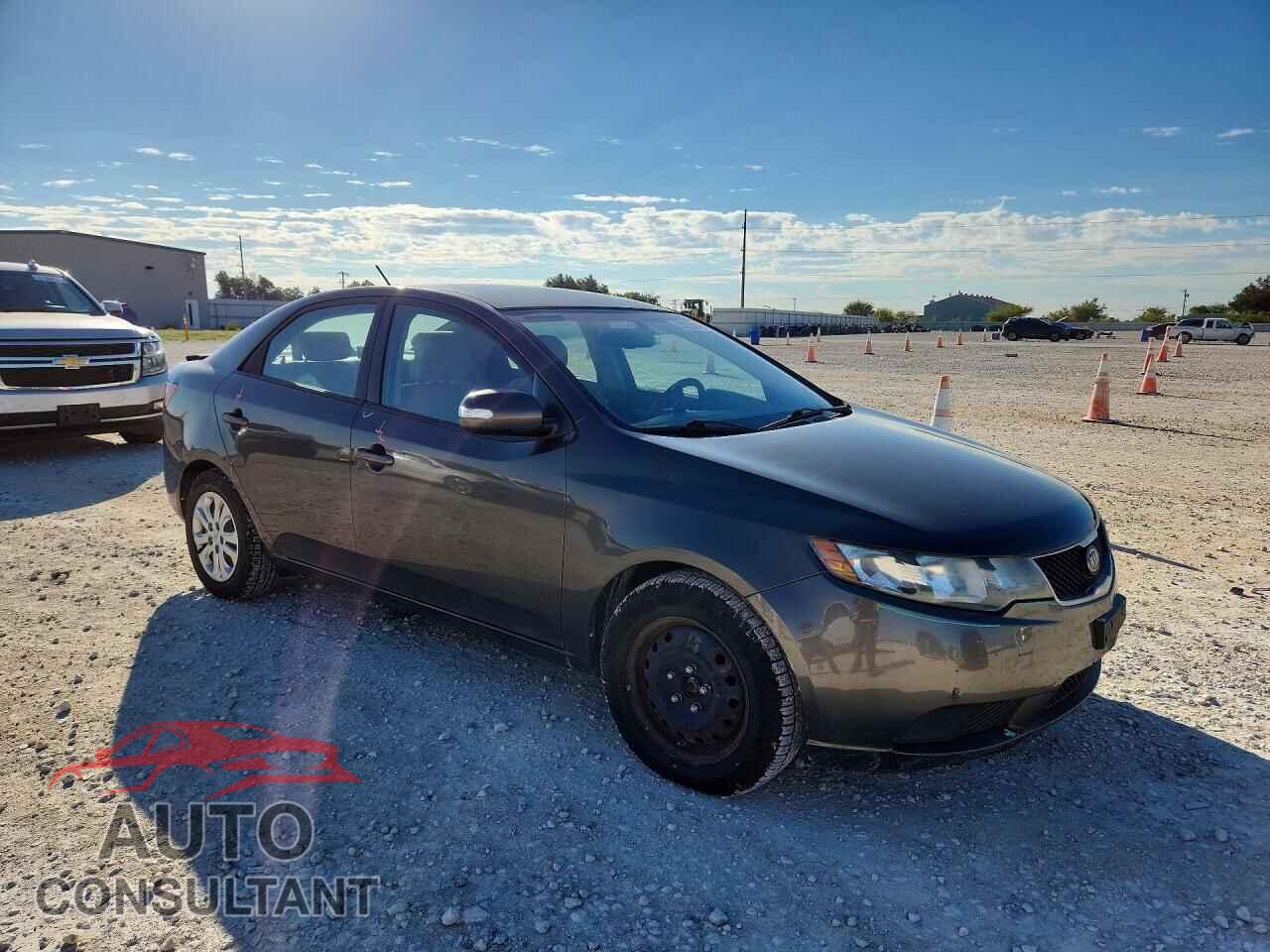 KIA FORTE 2010 - KNAFU4A27A5259642