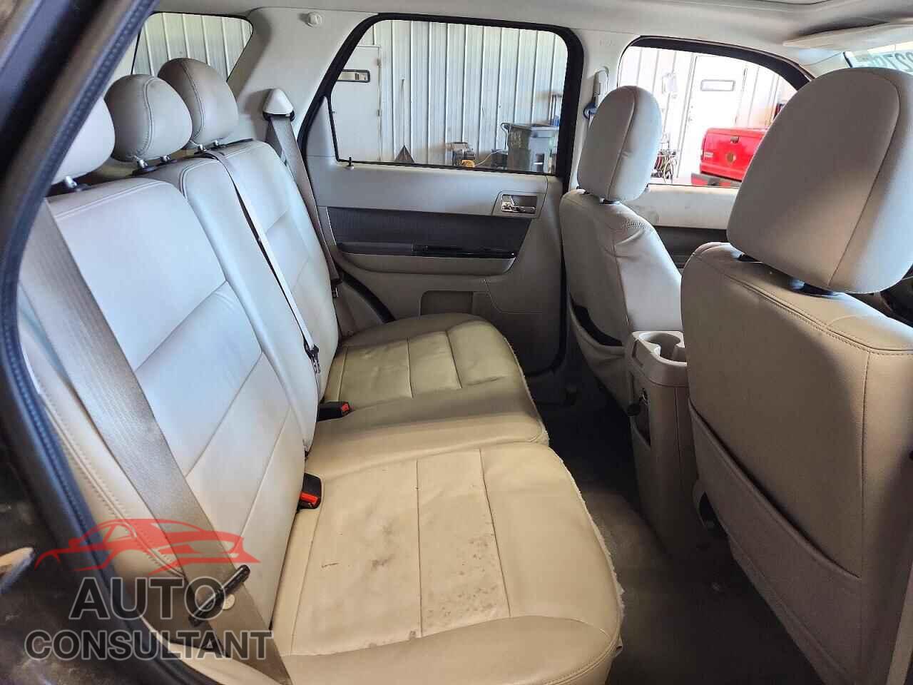 FORD ESCAPE 2009 - 1FMCU49329KB25620