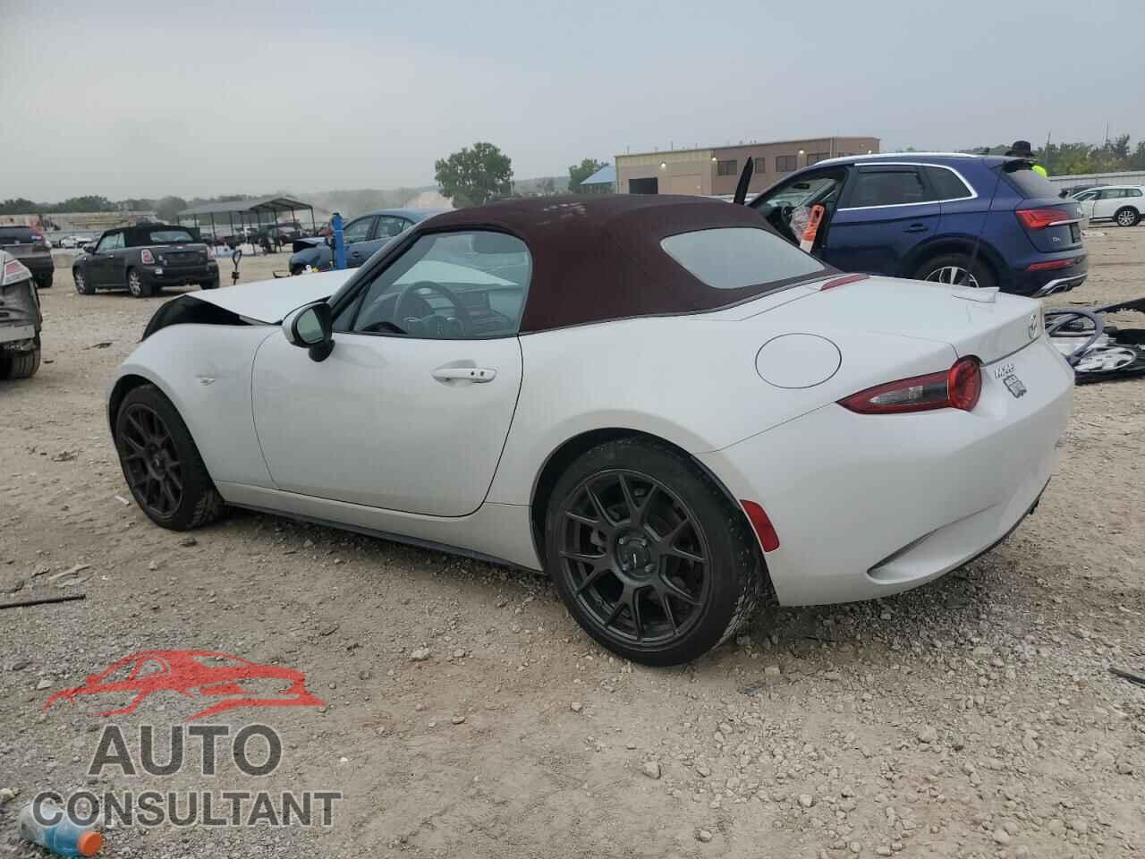 MAZDA MX5 2018 - JM1NDAD7XJ0201896