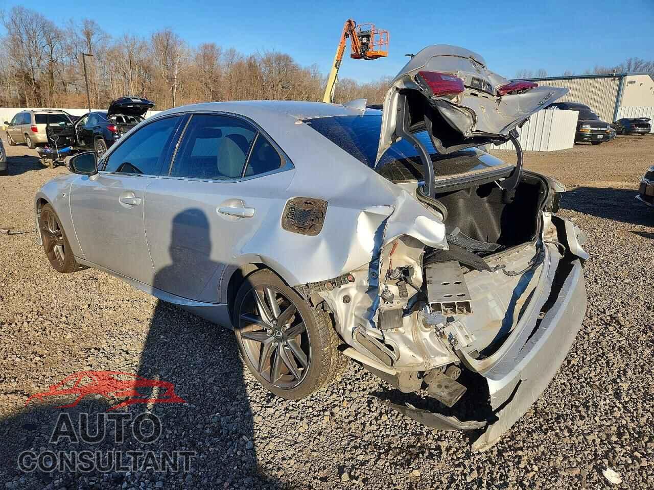 LEXUS IS 2015 - JTHBF1D21F5050148
