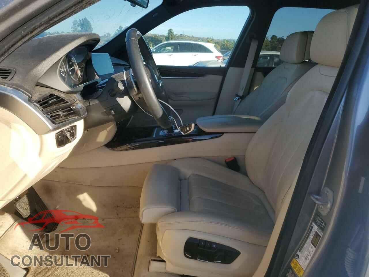 BMW X5 2014 - 5UXKR0C55E0H20344