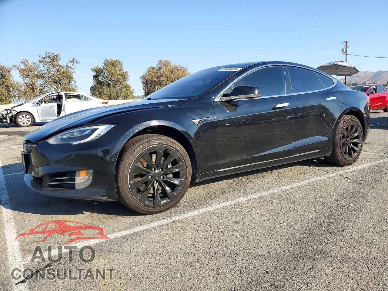 TESLA MODEL S 2017 - 5YJSA1E11HF231127