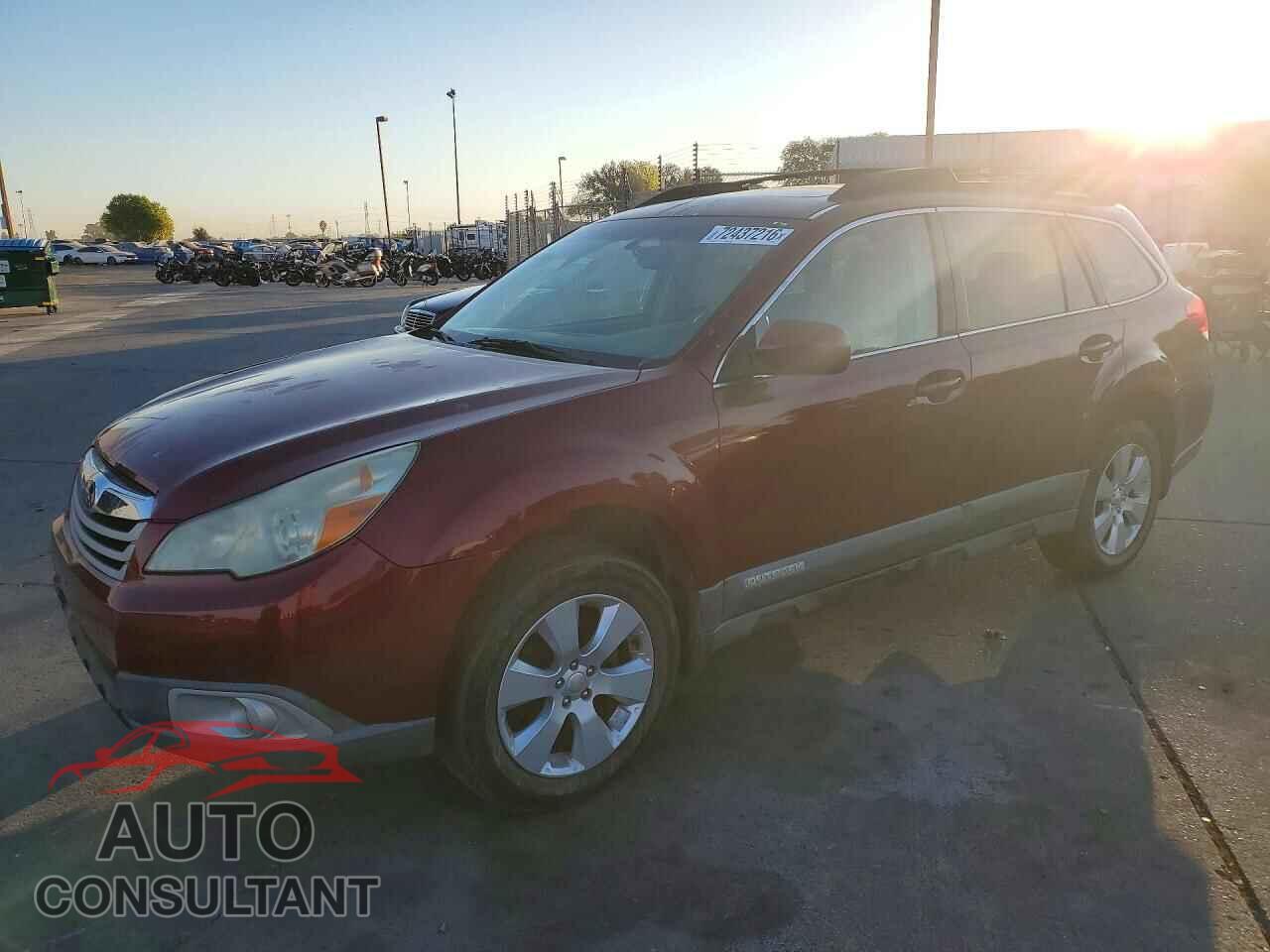 SUBARU OUTBACK 2011 - 4S4BRBKC7B3382008