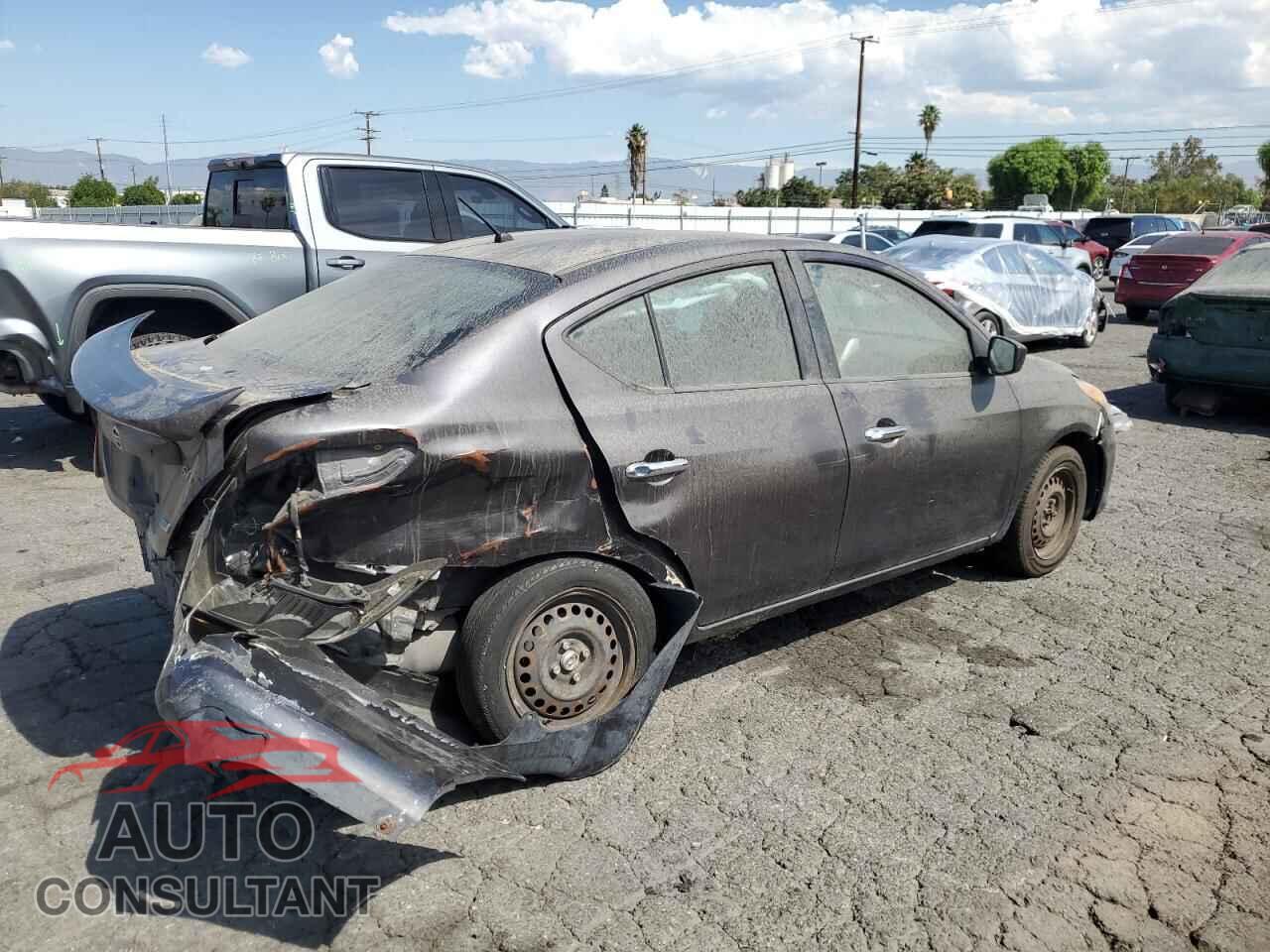 NISSAN VERSA 2015 - 3N1CN7AP1FL856330