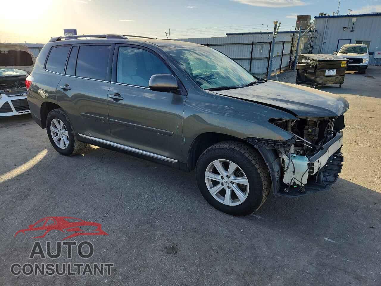 TOYOTA HIGHLANDER 2013 - 5TDBK3EH8DS210478