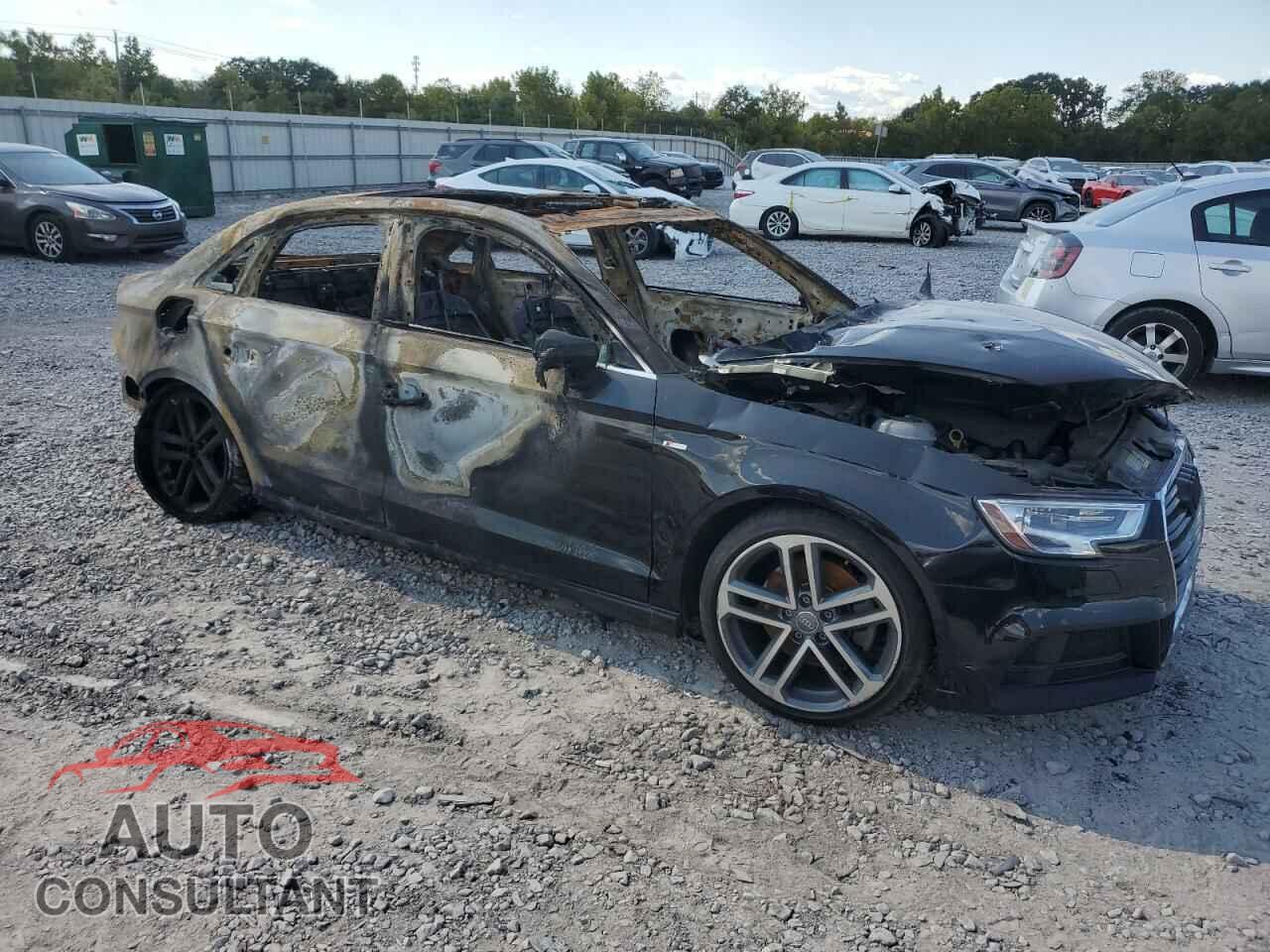 AUDI A3 2018 - WAUGUGFF2J1032576