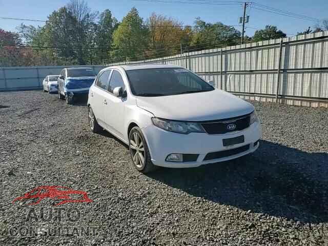 KIA FORTE 2011 - KNAFW5A39B5453003
