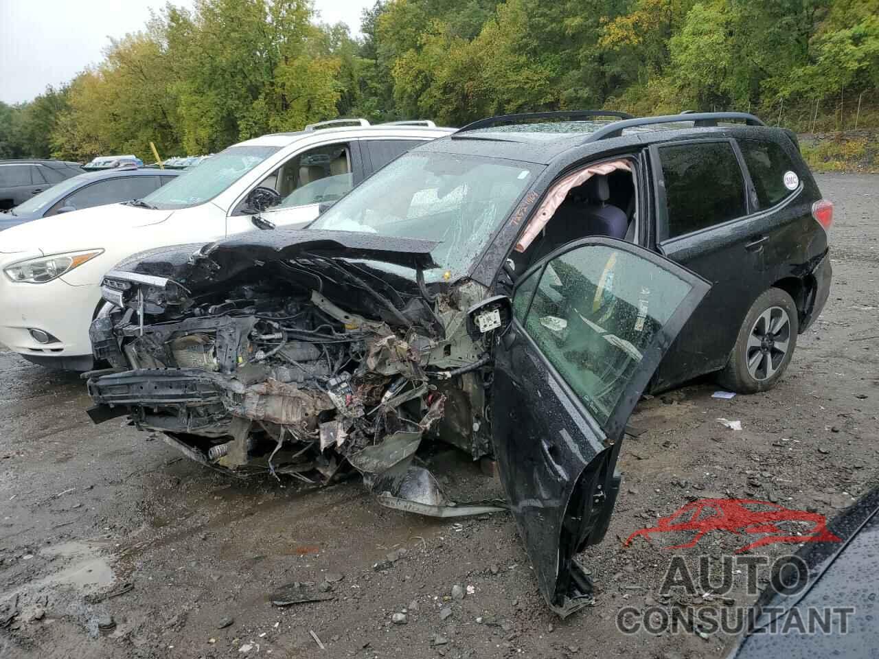 SUBARU FORESTER 2017 - JF2SJAEC9HH576571