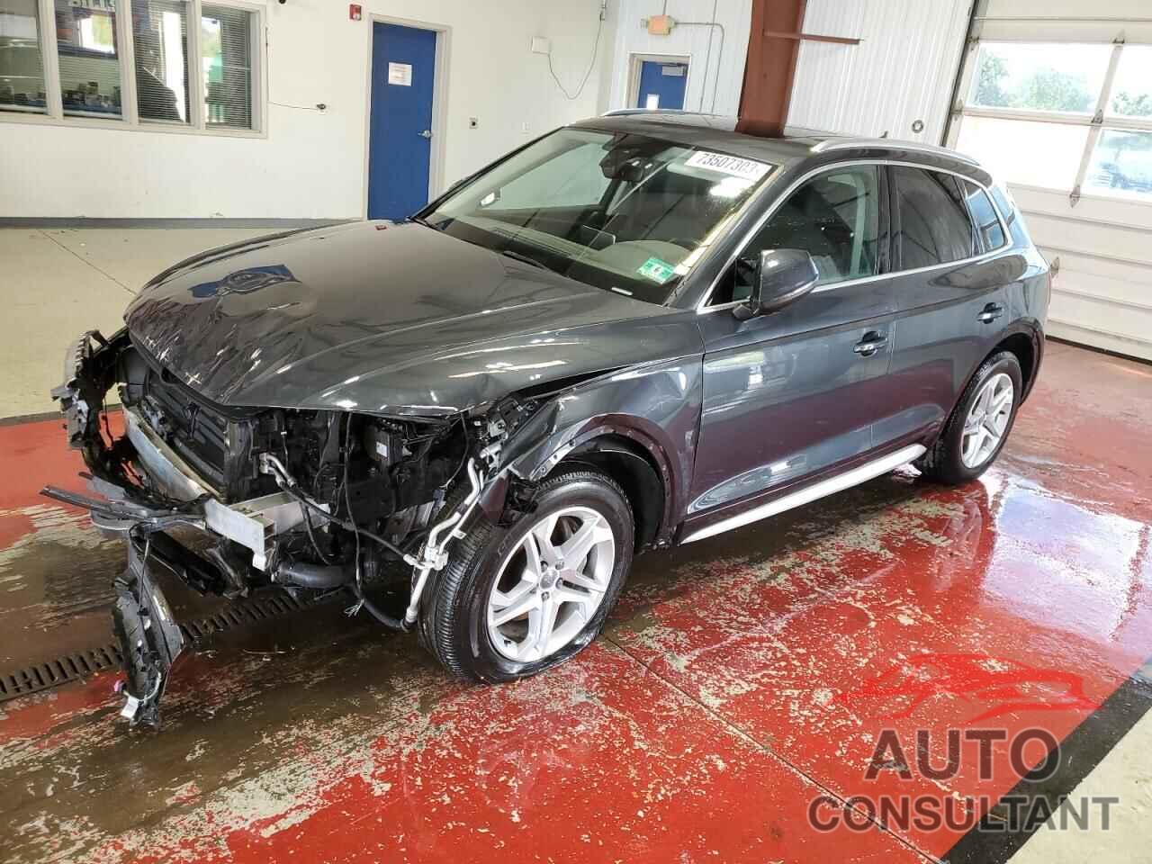 AUDI Q5 2018 - WA1BNAFY0J2180836